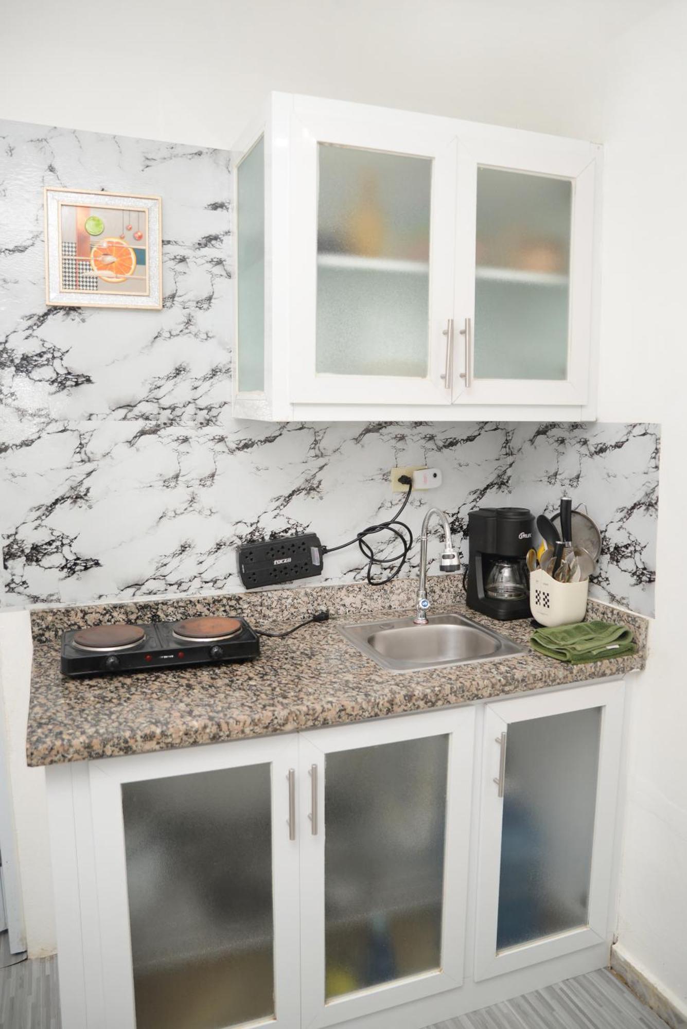 Apartamentos De 1 2 Y 3 Habitaciones Сантяго де лос Кабайерос Екстериор снимка