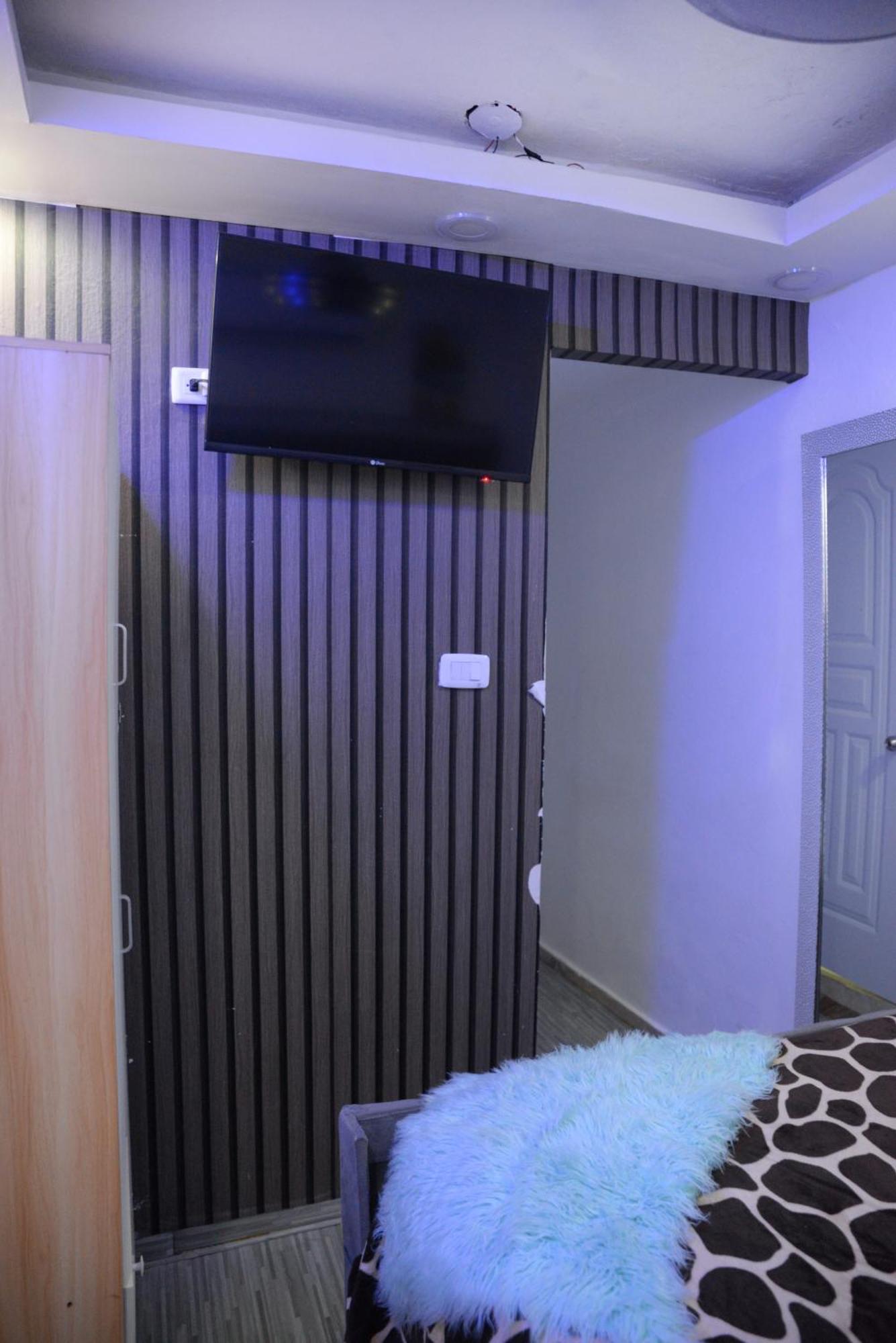 Apartamentos De 1 2 Y 3 Habitaciones Сантяго де лос Кабайерос Екстериор снимка